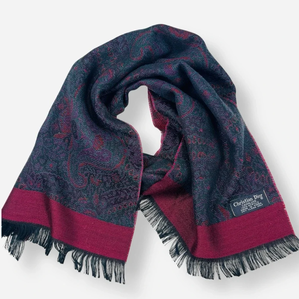 CHRISTIAN DIOR CASHLUXE‎ 100% Acrylic Women's Scarf 60